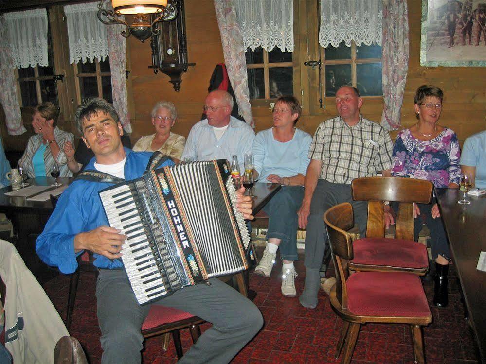 Hotel Restaurant Mattmarkblick Saas-Almagell Extérieur photo